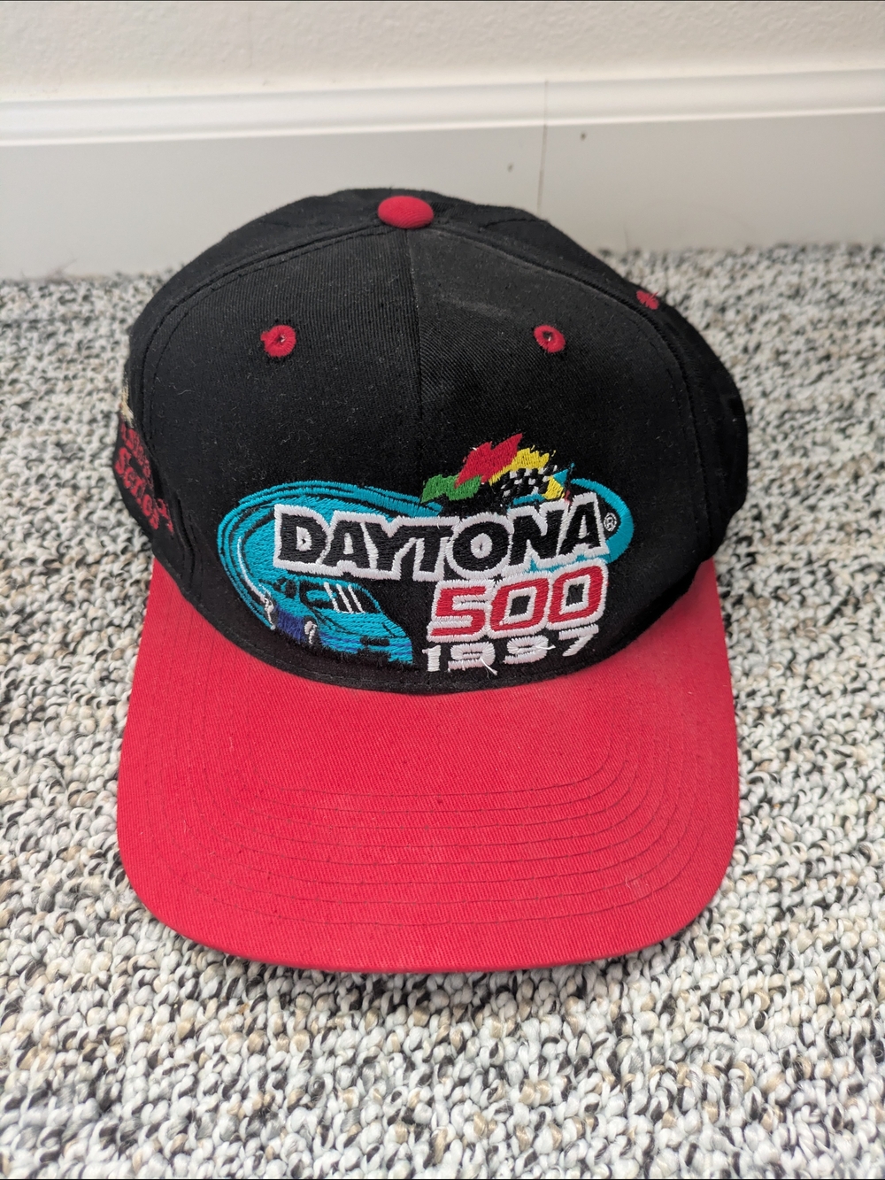 Vintage Daytona 500 1997 Black & Red Racing Cap